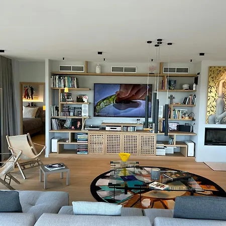 With Private Pool And Golf Near Bonifacio * La Crociata