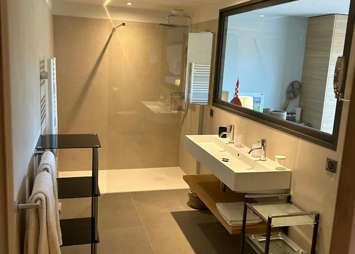 Nyaraló With Private Pool And Golf Near Bonifacio *