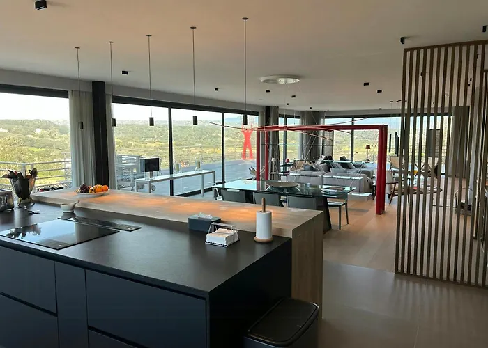 With Private Pool And Golf Near Bonifacio *