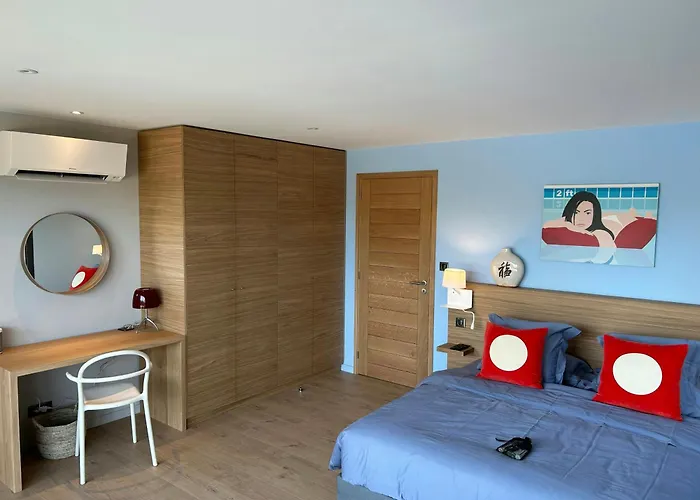 度假居 With Private Pool And Golf Near Bonifacio